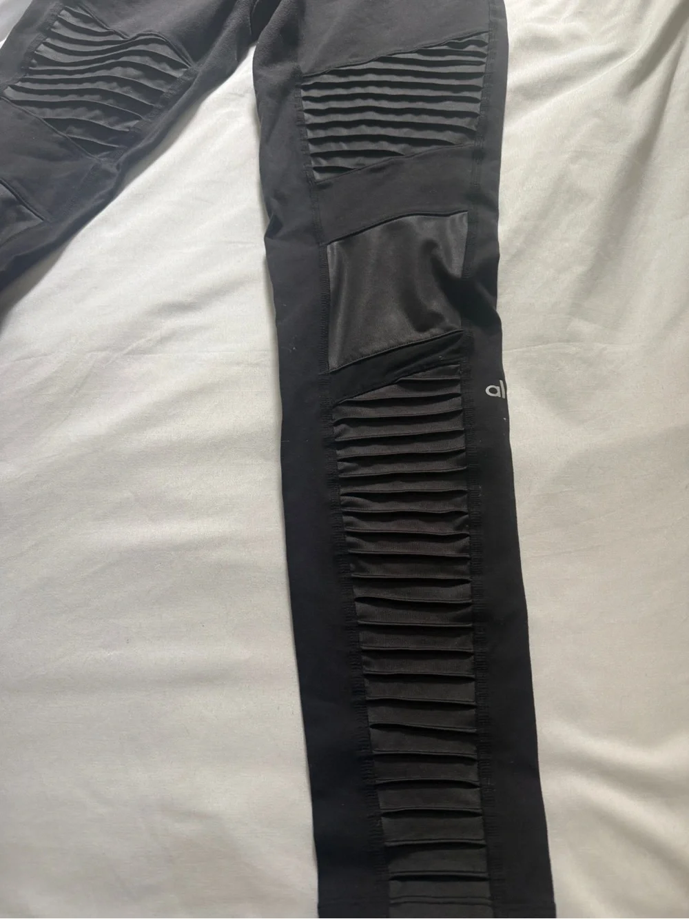 ALO Yoga Black Moto Ribbed-Panel Leggings